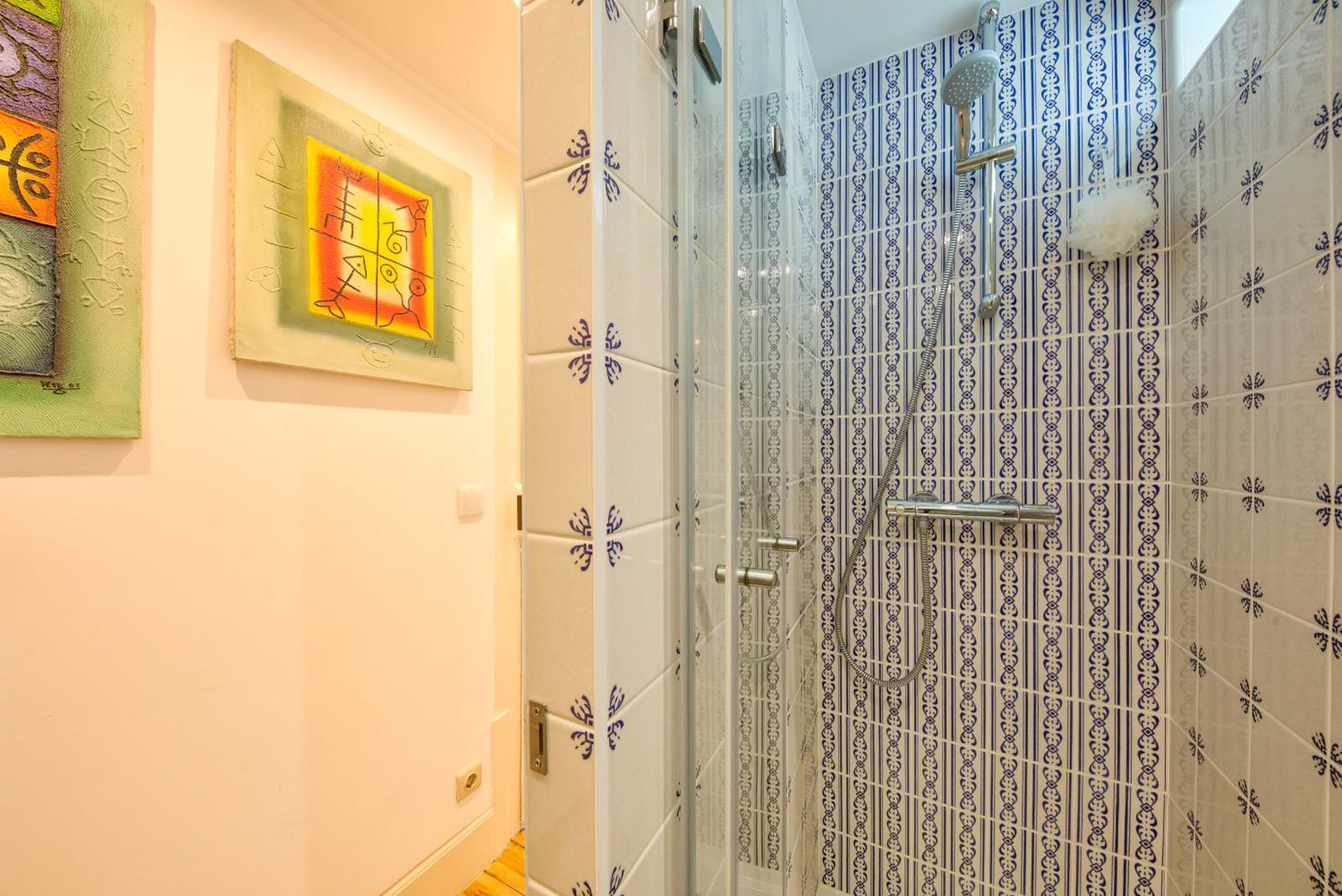 Adore Portugal Coimbra Guest House Exterior photo