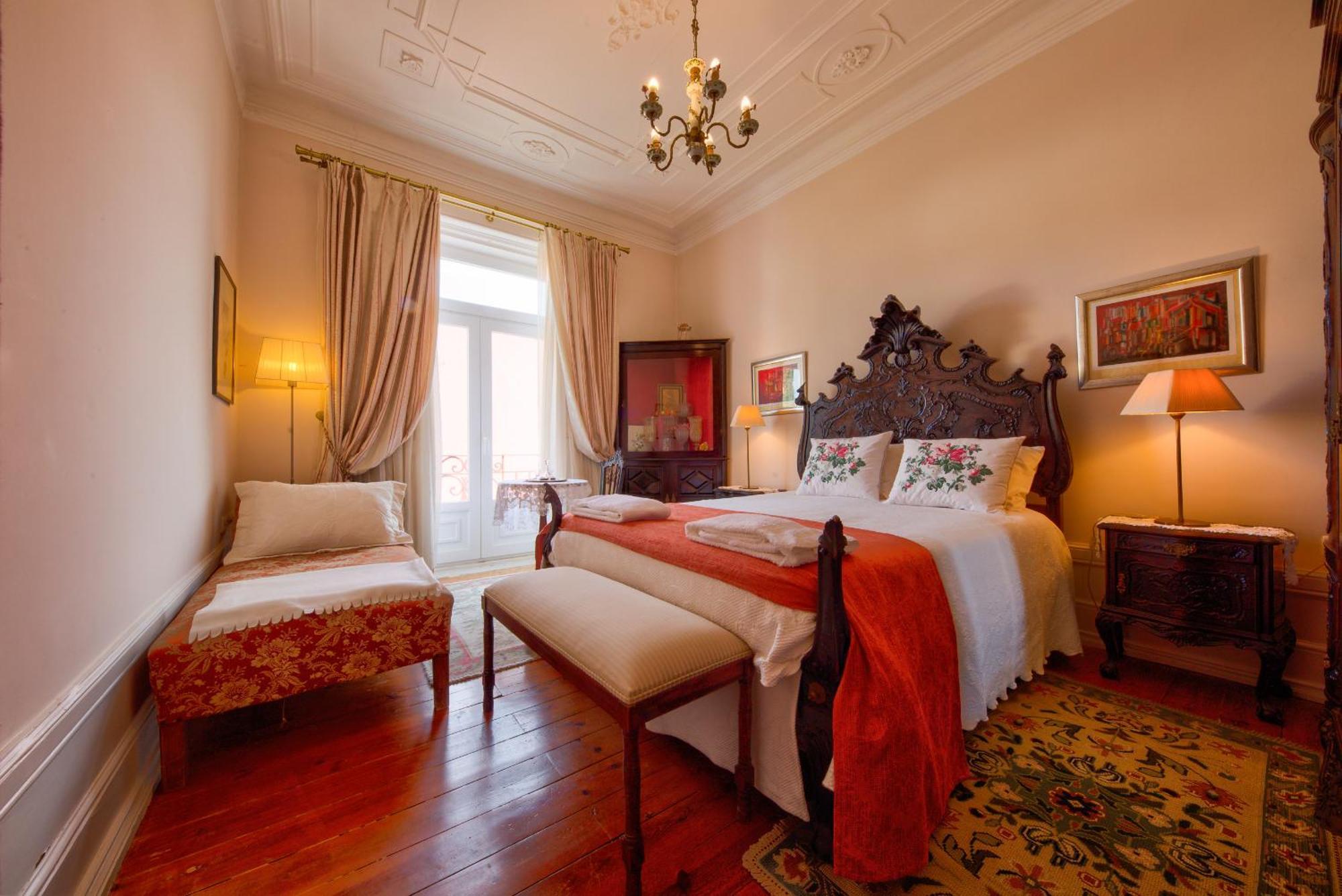 Adore Portugal Coimbra Guest House Exterior photo
