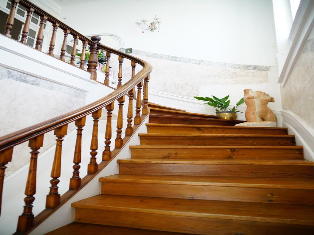 Adore Portugal Coimbra Guest House Exterior photo